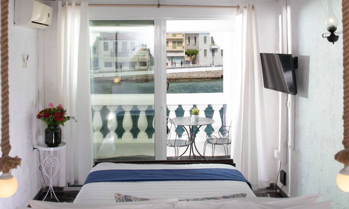 Agios Nikolaos Town Apartment | Porto Maltese Boutique Estate