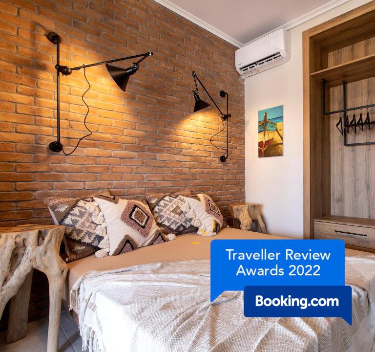 Afytos House | Porto Thea Alexandra Shared Pool Villa, Afytos