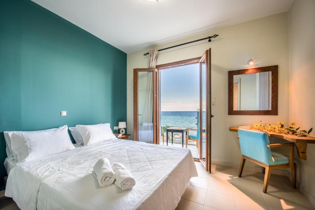 Vasilikos Hotel | Porto Zorro Beach Hotel