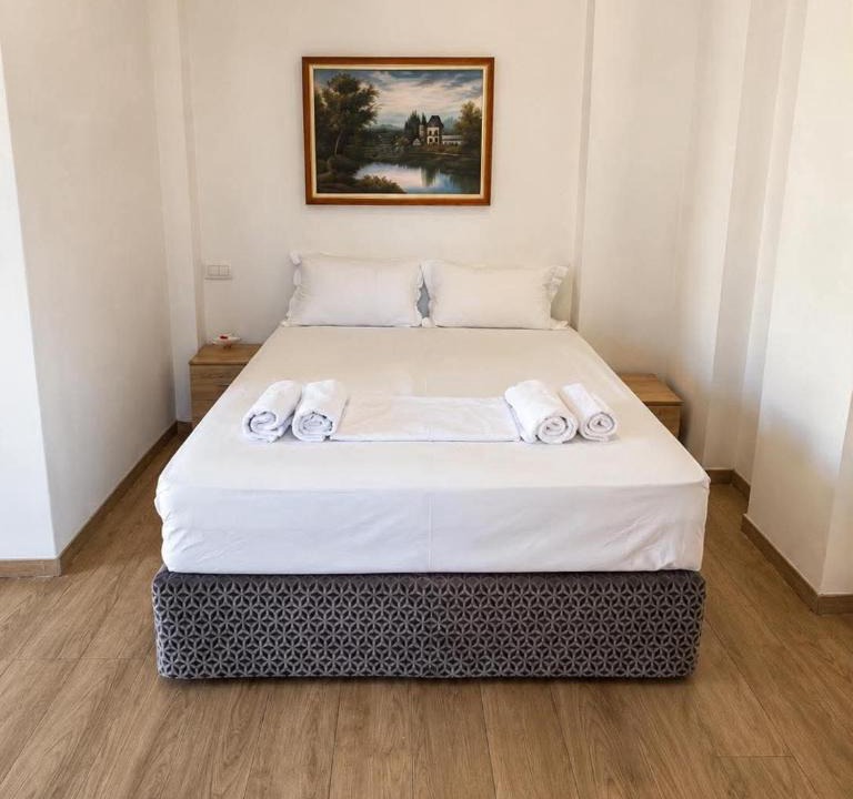 Gavrio Apartment | Prestige Rooms Andros