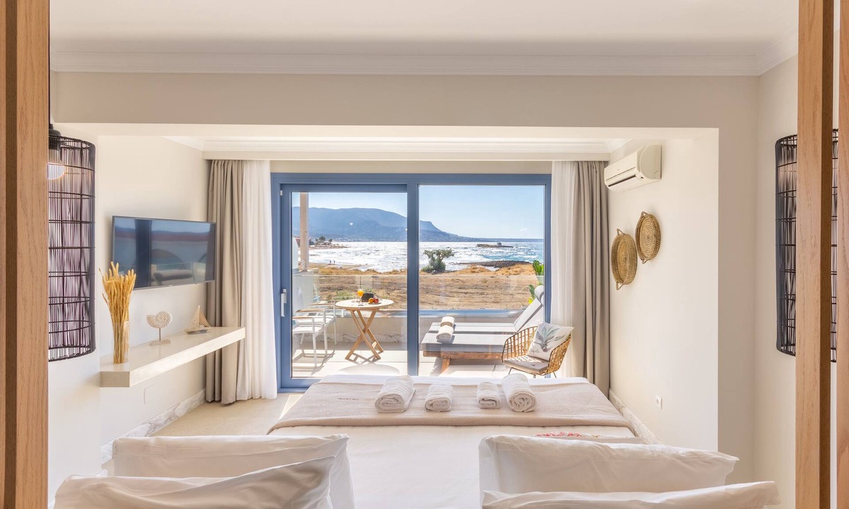 Malia Hotel | Pyrgos Blue