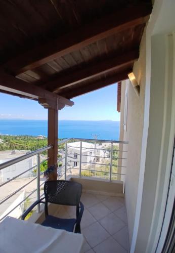 Dhermi Hotel | RAHI Rooms
