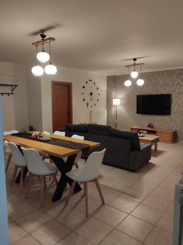 Aigio Apartment | Rania's house