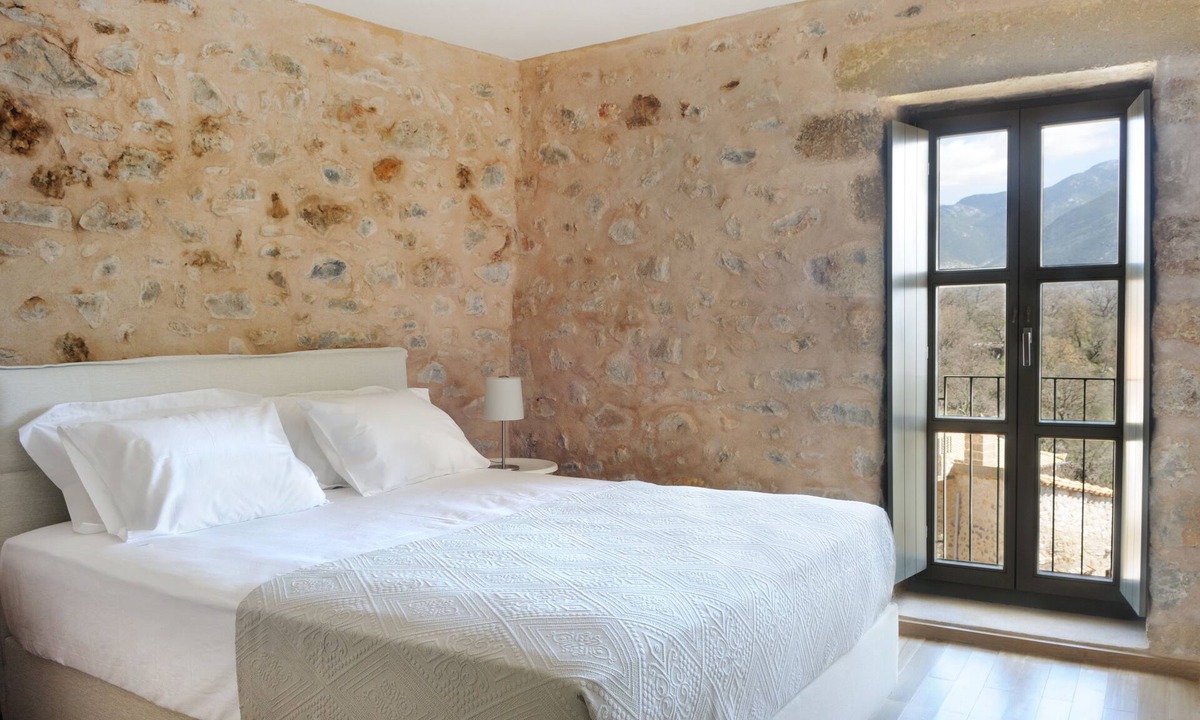 Lefktron House | Recently Renovated 1830's Monastery with Garden And Boutique Amenities