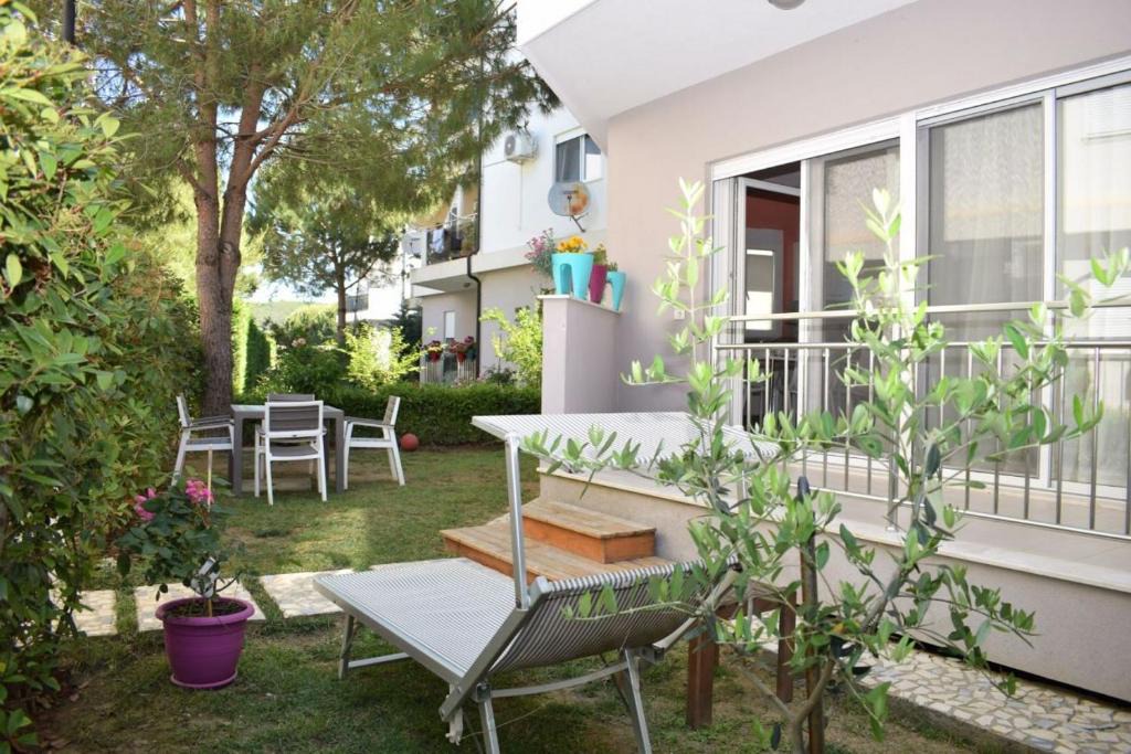 Qerek Apartment | Rezidenca Primavera Apartments