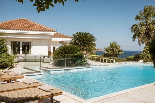 Lavreotiki Apartment | Rimi Luxurious Villa Sounio