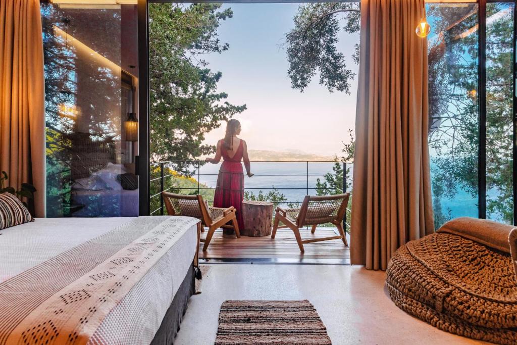 Nisaki Villa | Rizes Sea View Suite