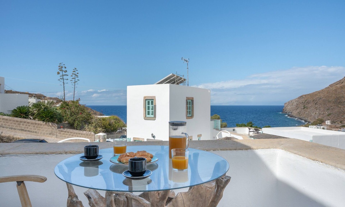 Skala Apartment | Room 'Double Sea View No 1' with Sea View, Wi-Fi and Air Conditioning