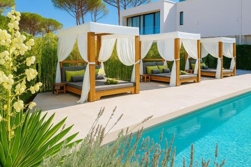 Ishem Apartment | Rosemarine Villa