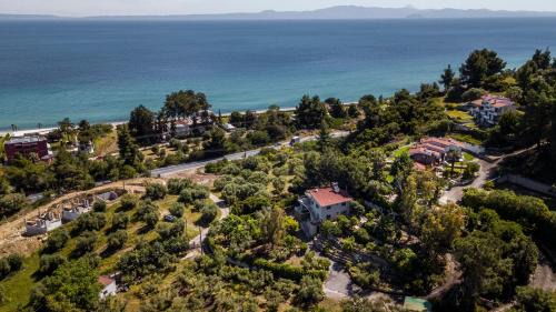 Kriopigi House | Salty Pines Villa