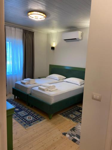 Fushebardhe Bed & Breakfast | “Sarajet” Bed&Breakfast