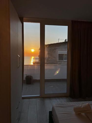 Shkembi i Kavajes Apartment | Sea Breeze Apartment