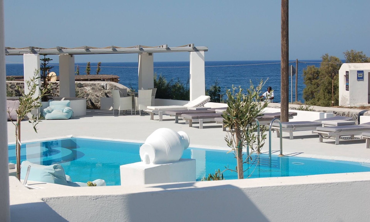 Kamari Hotel | Sea paradise villas