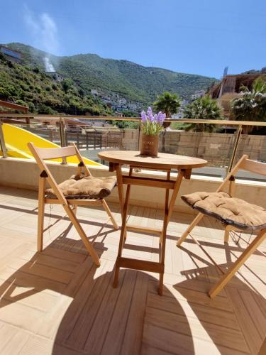 Vlore Apartment | Sea Song Luxury Apartment in Diamond Hill