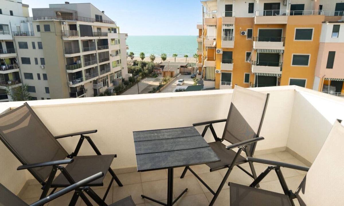 Golem Condo | Sea View-Expansive Apartment by TOK