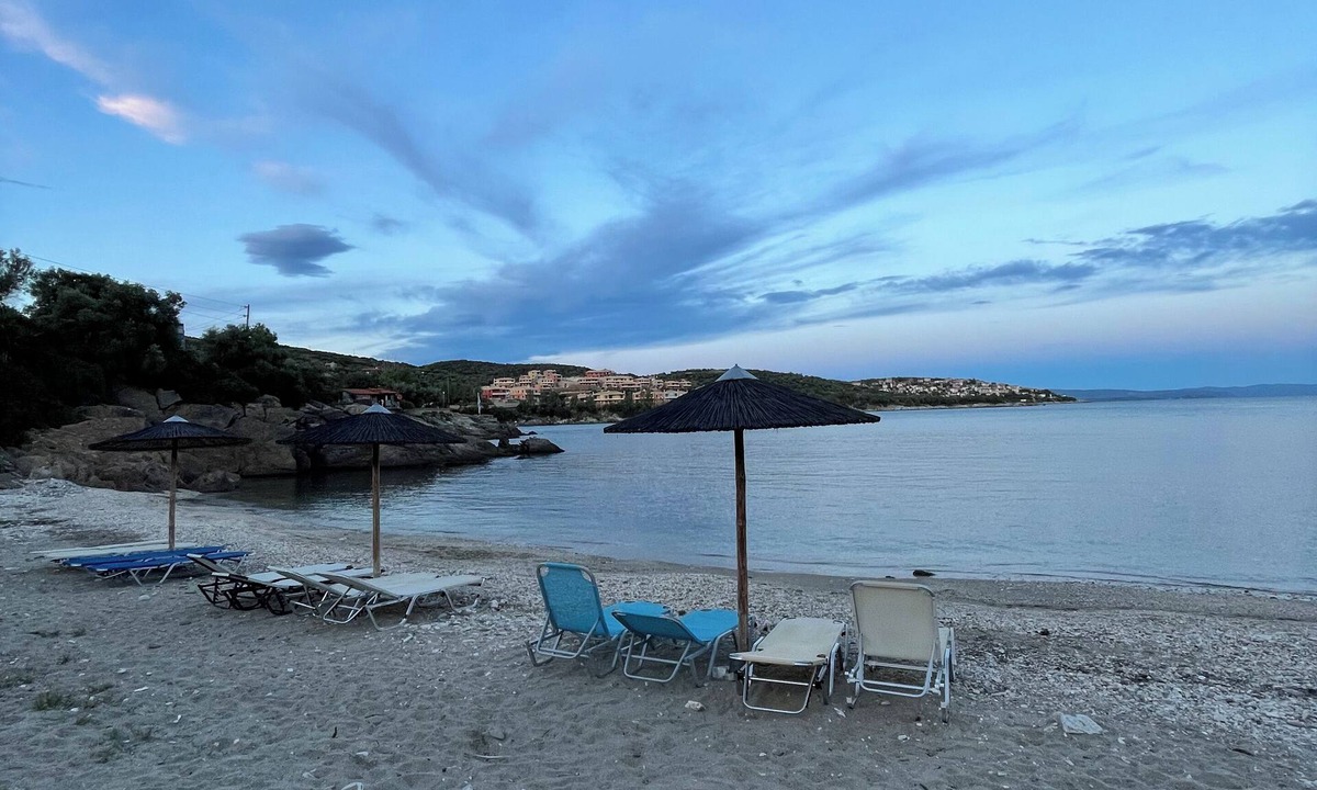 Sithonia Apartment | Sea view, free family facilities, only 3 minutes from a private beach