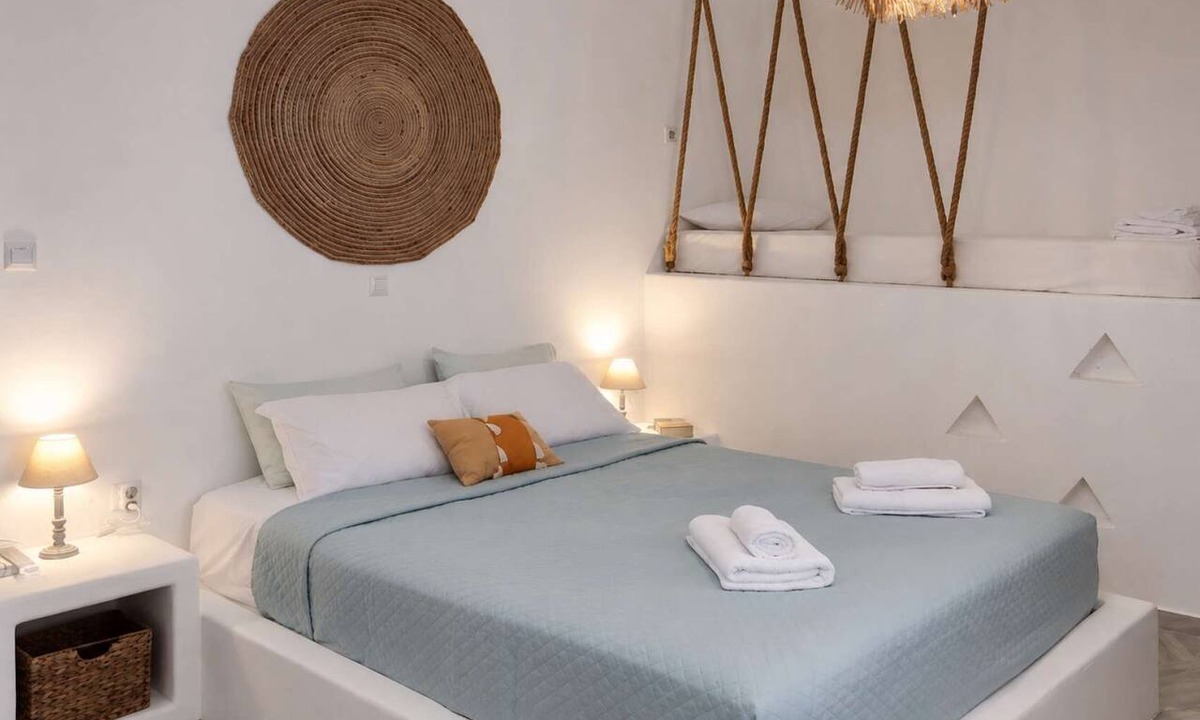 Megas Gialos Apartment | Sea View Studios in Syros – Litus Studios