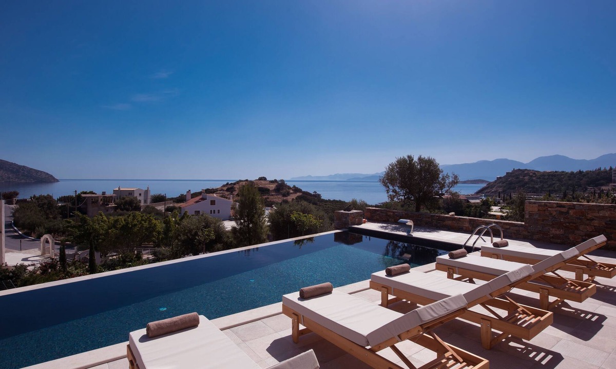 Agios Nikolaos Town Villa | Seafront Luxury in Crete With Private Pool & Sauna