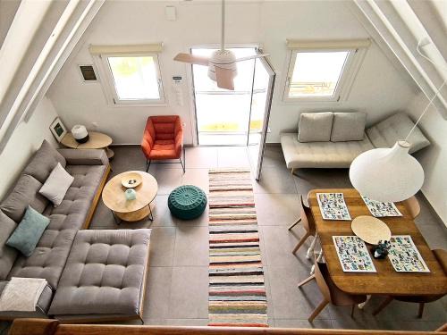 Schinias House | Seaside Glow