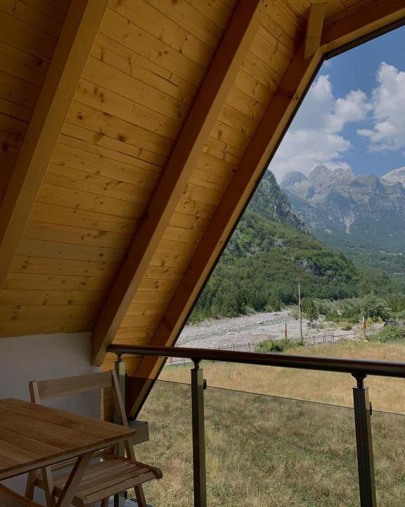 Theth House | Serenity Guesthouse