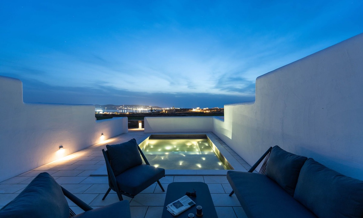 Nea Cryssi Akti Apartment | Sersi Luxury Suite with Swimming Pool
