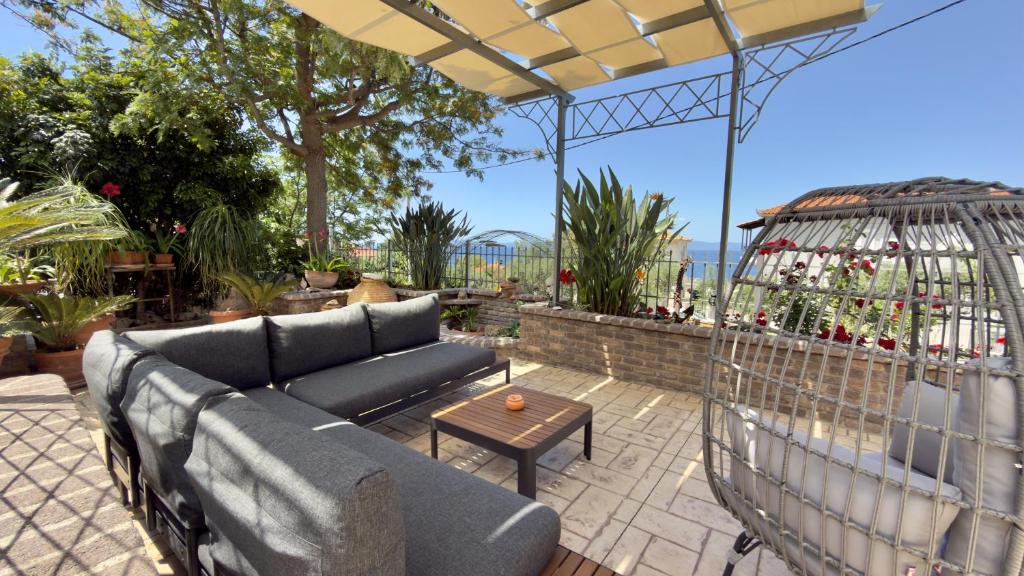 Paralia Vergas Apartment | Siena