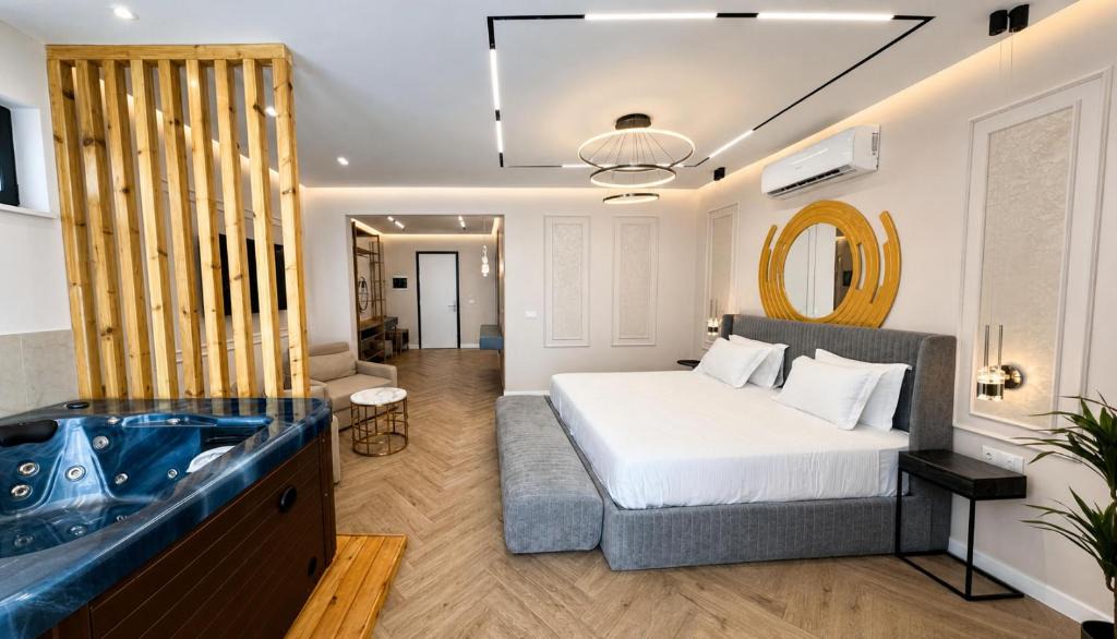 Qeparo Hotel | Sienna mare hotel