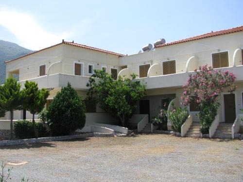Skoutari Apartment | Skoutari Beach Hotel