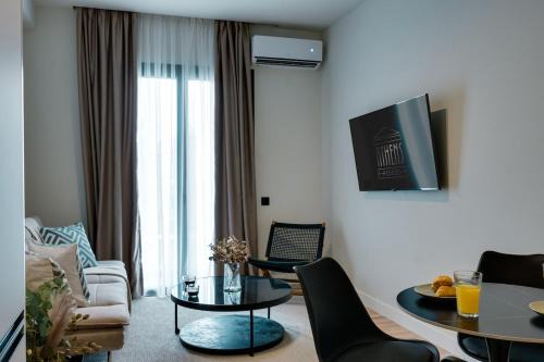 Kypseli Apartment | Skyline Spa Athens 210