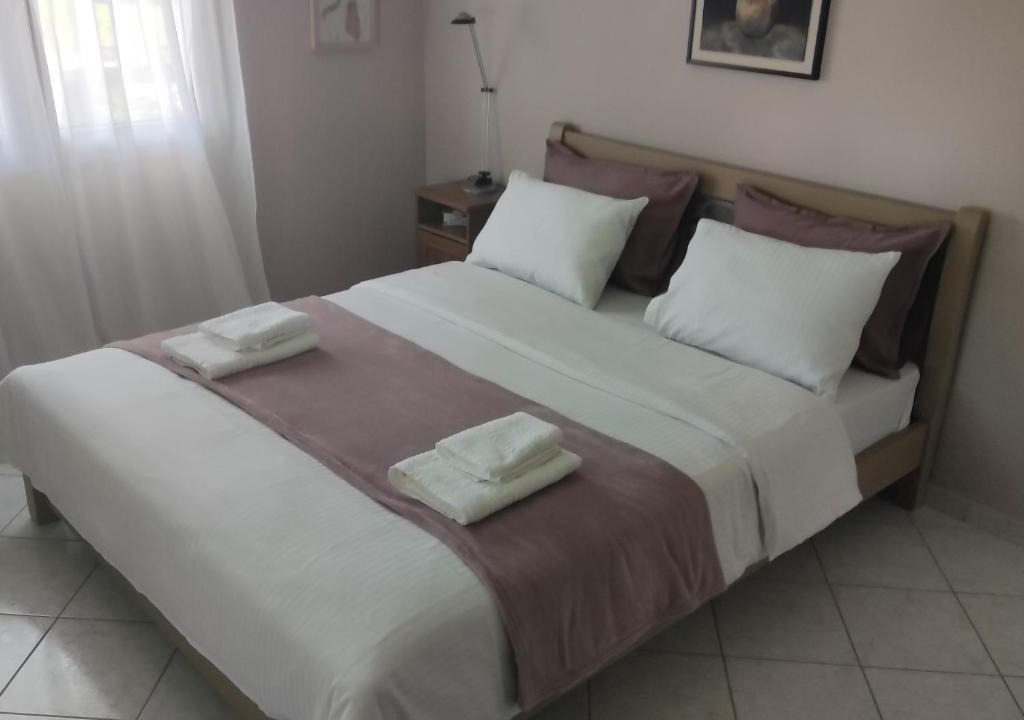 Amyntaio Apartment | Smaro house