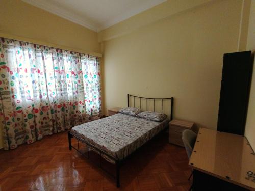 Athens Bed & Breakfast | Smart 4