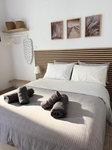 Aigaleo Apartment | Sophie's apartment near metro