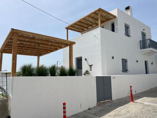 Piso Livadi House | Sorokos House