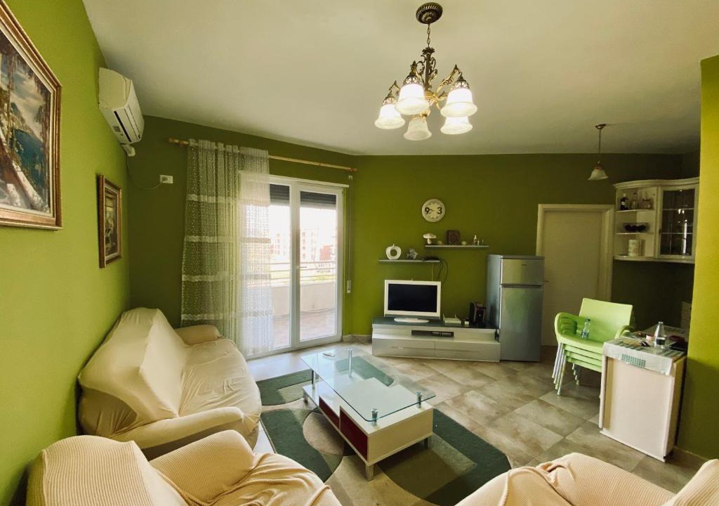 Velipoje Apartment | Spacious and cozy apartment in Velipoja
