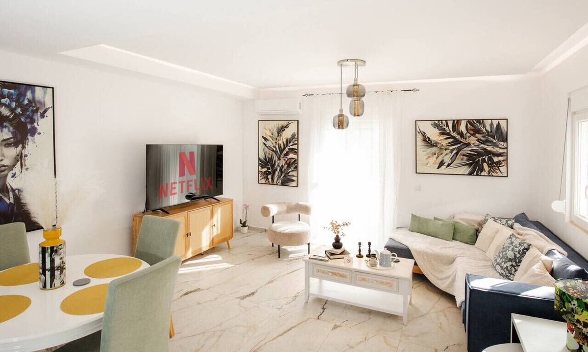 Gournai House | Spacious Gournes Home for 7 | 2.5 Baths