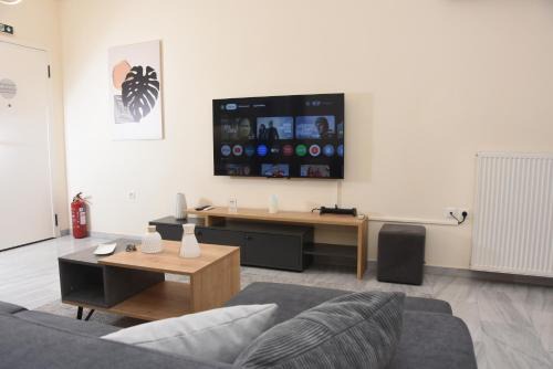 Sparta Apartment | Sparta Central Apartment with Free Parking