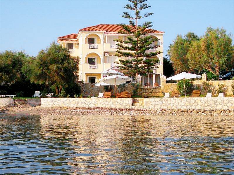 Drosia Bed & Breakfast | Stefania apartments