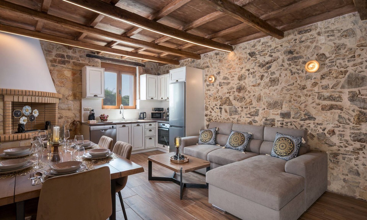 Vamvakopoulo House | Stella's Traditional House Near the City