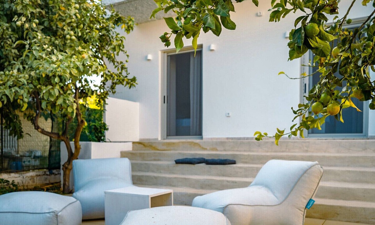Stoupa Cottage | Stoupa Beach Cottage – 2 Bedrooms, 2 Shower rooms, 70m to Sea for Easy Days