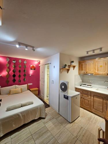 Little Venice Apartment | Strawberry Mykonos