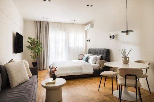 Ano Poli Apartment | Studio 34 City Center Apartment