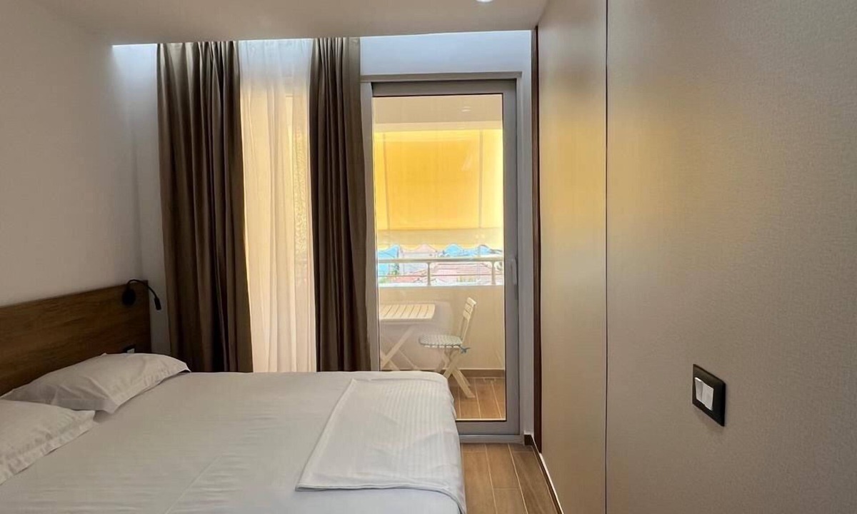 Qender Apartment | Studio apartment with view