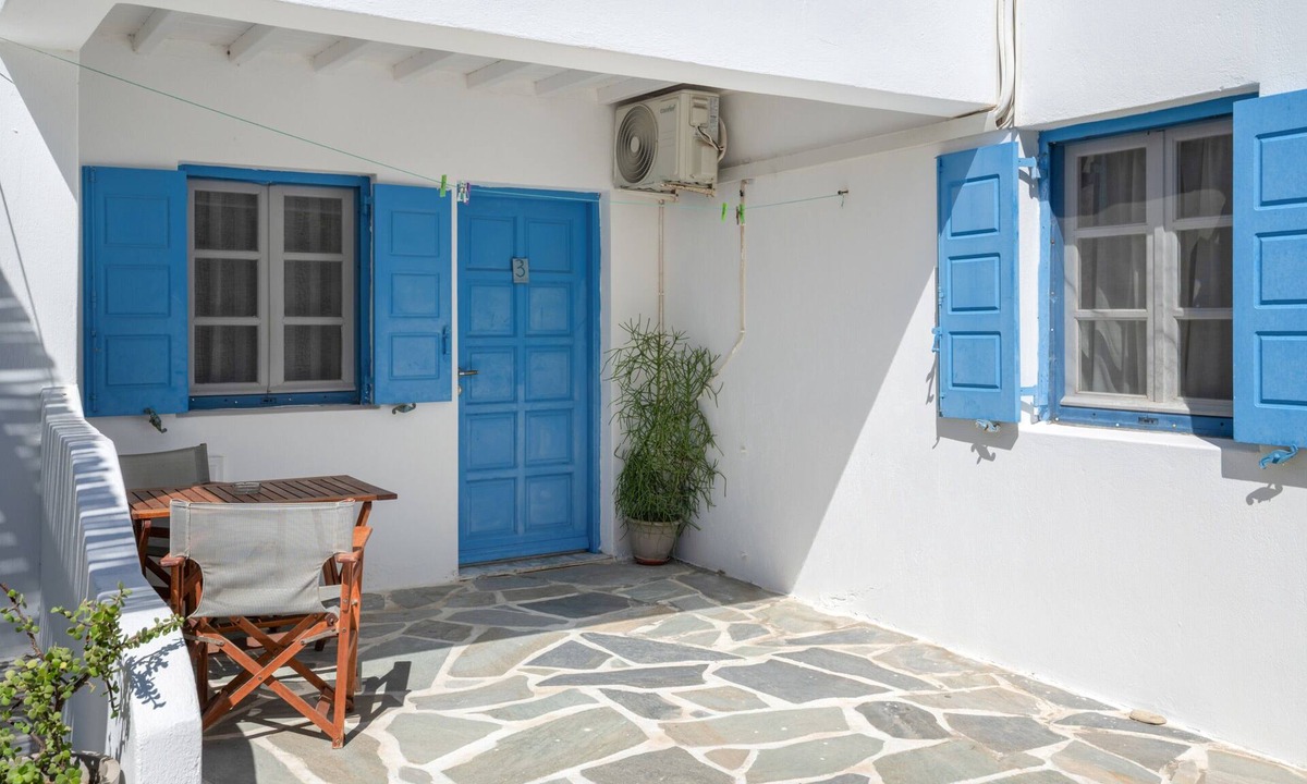 Kalafatis Apartment | Studio 'Standard 1' with Wi-Fi and Air Conditioning
