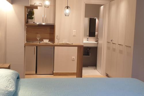 Ilisia Apartment | Stylish Studio near Athens Hilton, Self Check-in!