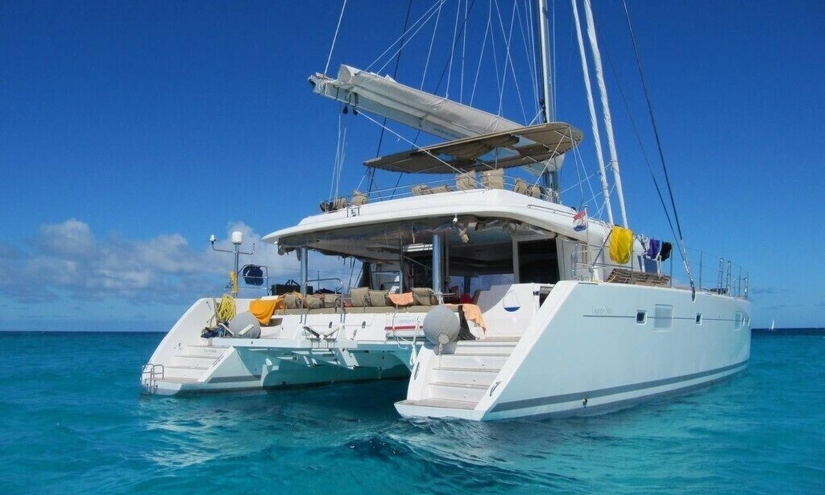 Lavrio Boat Rental | Sun-Kissed Sailing Adventure in the Saronic Islands