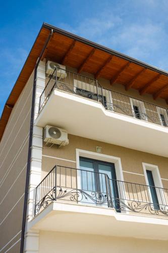 Vlore Hotel | Sunny Breeze Hotel
