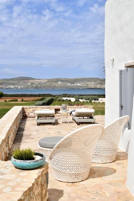 Paros House | Sunray Pounta Paros Beachfront Villa near Kitesurf