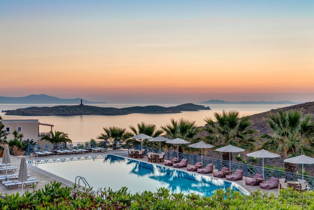 Azolimnos Apartment | Sunrise Beach Suites