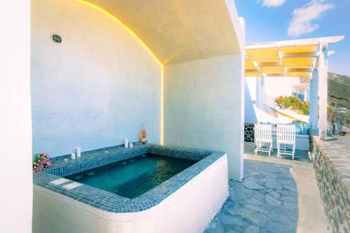 Imerovigli Villa | Sylvia's Villa