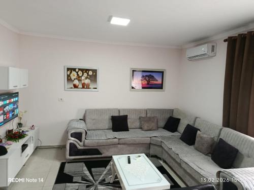Fier Apartment | Tafa House